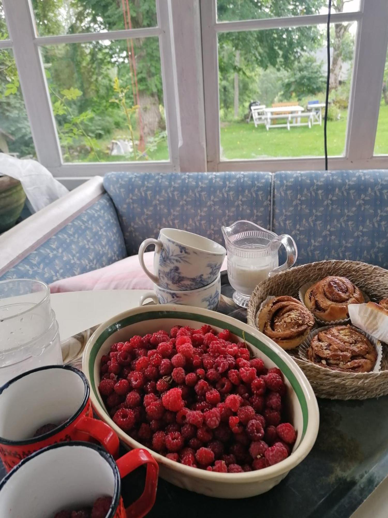Henneviken Bnb Ed Esterno foto
